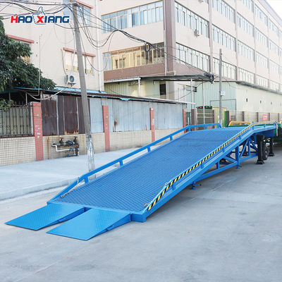 10T-20T पोर्टेबल डॉक रैंप ट्रकों को उतारने के लिए मोबाइल रैंप