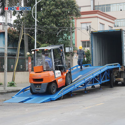 5-15tons Mobile Loading Dock Ramps Manual Temporary Dock Ramps