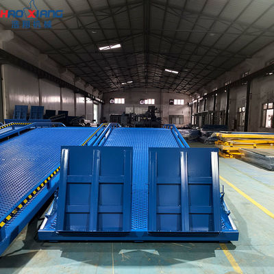 10-Meter Manual Dock Ramp With 10-Ton Capacity For Efficient Heavy Loading