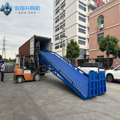 Adjustable Truck Loading Ramp 10 Ton Mobile Dock Bridge With 6m Slope Hydraulic Lift