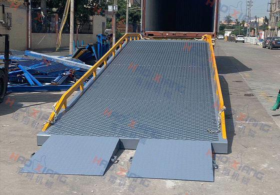 10 Meters 10 Tons Grey Portable Truck Dock Ramps Temporary Loading Dock Steel Loading Ramp For Enhanced Efficiency In Warehouses